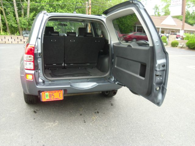 2007 Suzuki Grand Vitara Sport W/navigation