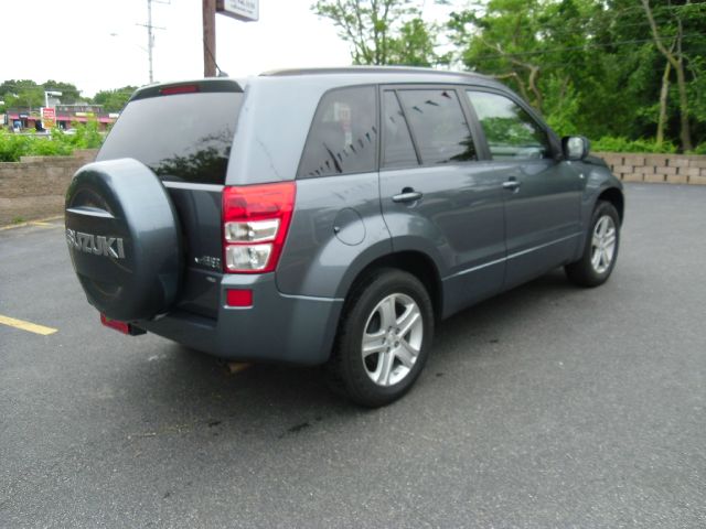 2007 Suzuki Grand Vitara Sport W/navigation