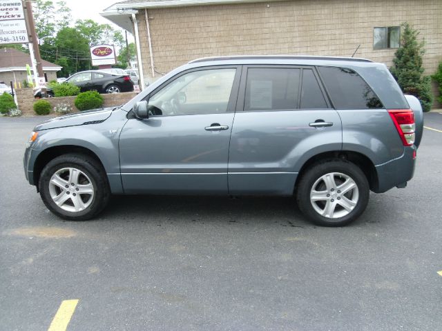 2007 Suzuki Grand Vitara Sport W/navigation