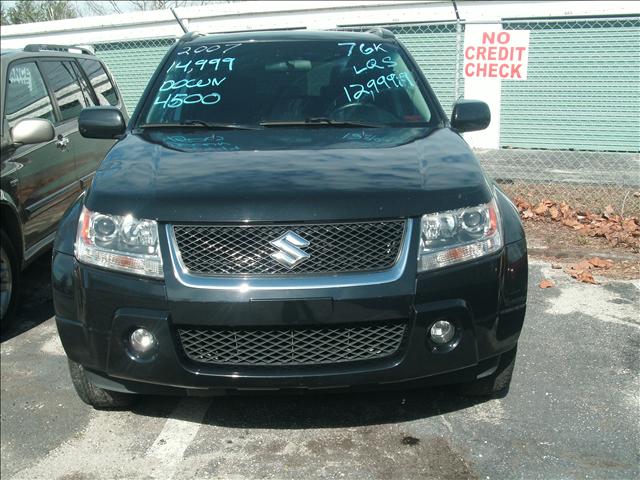 2007 Suzuki Grand Vitara 4X4 SR5 CREW