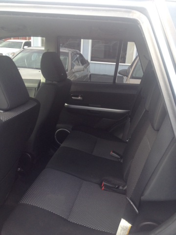 2008 Suzuki Grand Vitara Ram 3500 Diesel 2-WD