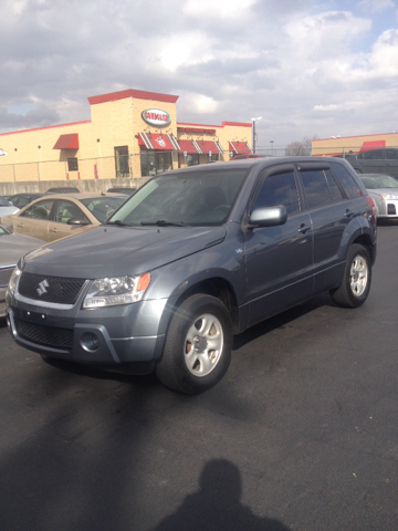 2008 Suzuki Grand Vitara Ram 3500 Diesel 2-WD