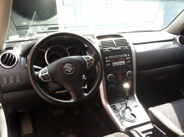 2008 Suzuki Grand Vitara Ram 3500 Diesel 2-WD