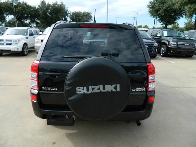 2010 Suzuki Grand Vitara EL Limited 2WD