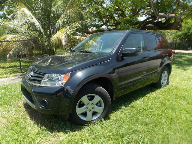 2013 Suzuki Grand Vitara Premium