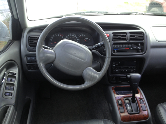 2001 Suzuki Grand Vitara XL-7 Super