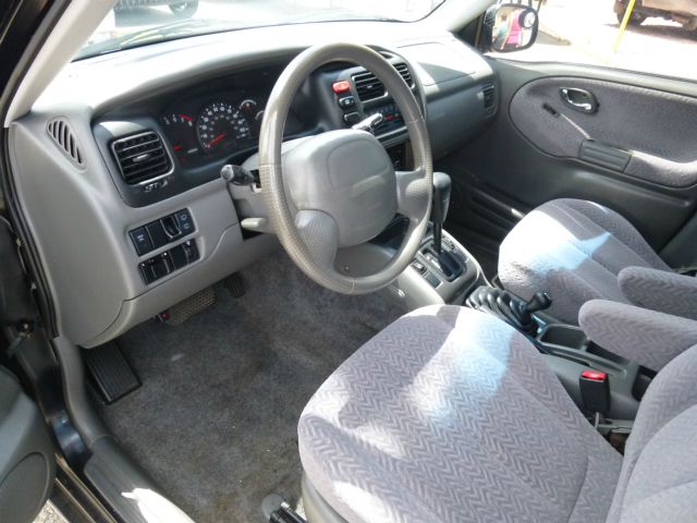 2001 Suzuki Grand Vitara XL7 Unknown