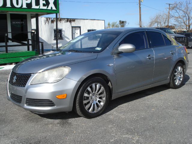 2010 Suzuki Kizashi SE
