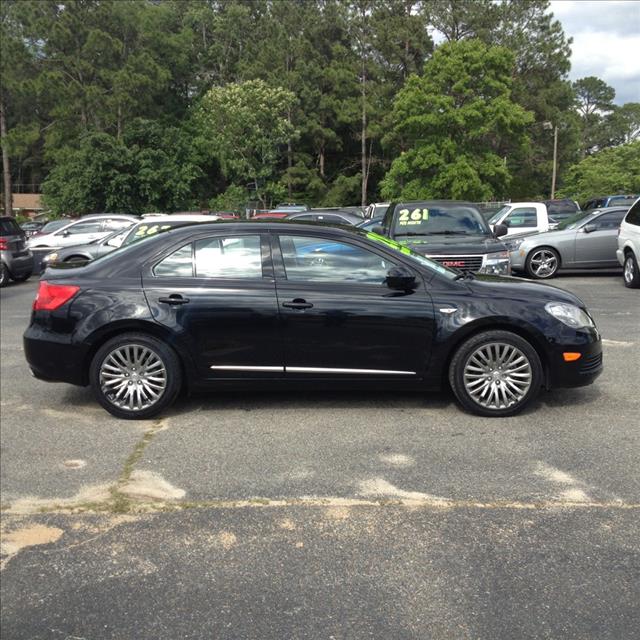 2011 Suzuki Kizashi Unknown
