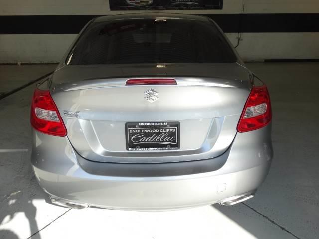 2012 Suzuki Kizashi Lariat 4WD FX4