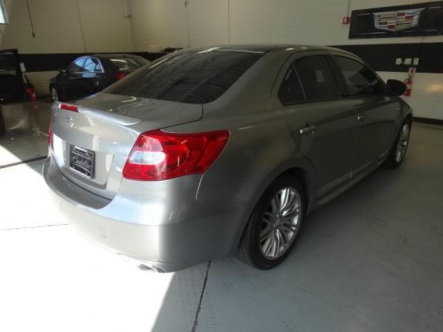 2012 Suzuki Kizashi Lariat 4WD FX4