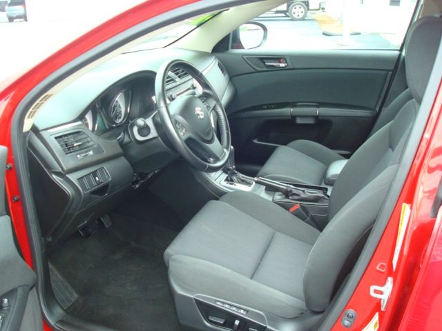 2012 Suzuki Kizashi SE