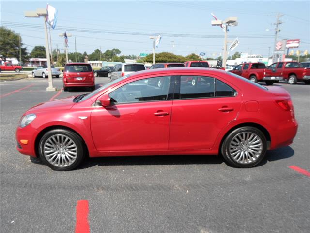 2012 Suzuki Kizashi SE