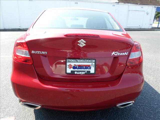 2012 Suzuki Kizashi SE