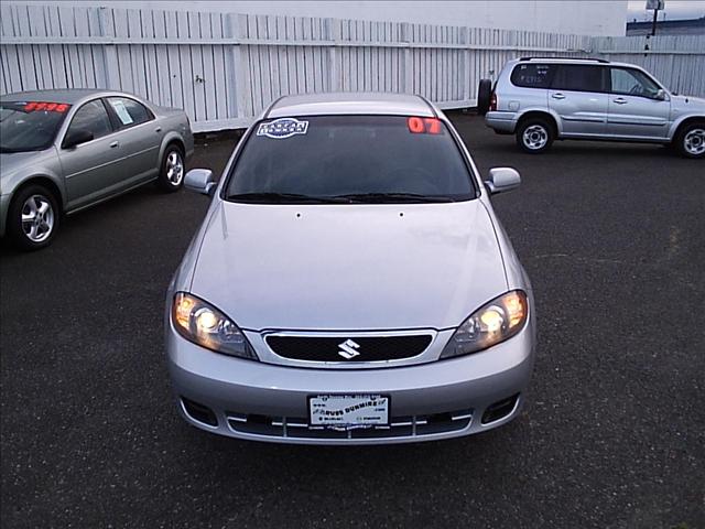 2007 Suzuki Reno AWD V6 LT