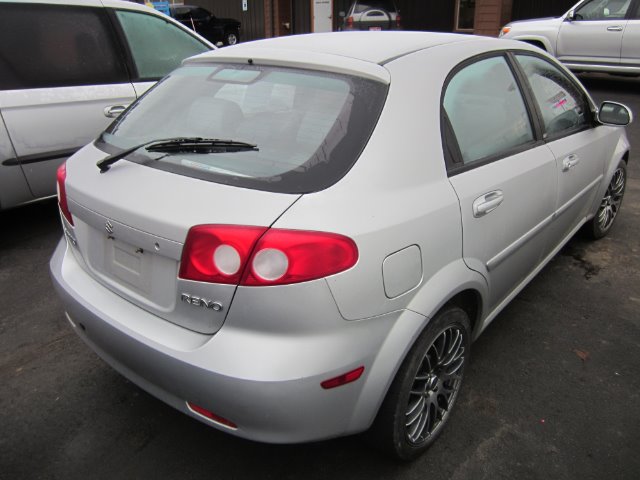 2008 Suzuki Reno Base