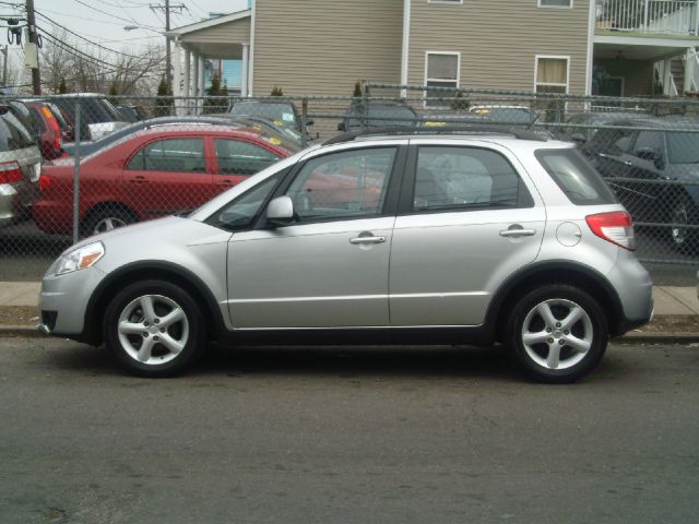 2007 Suzuki SX4 Awd-automatic-suv-leather/roof