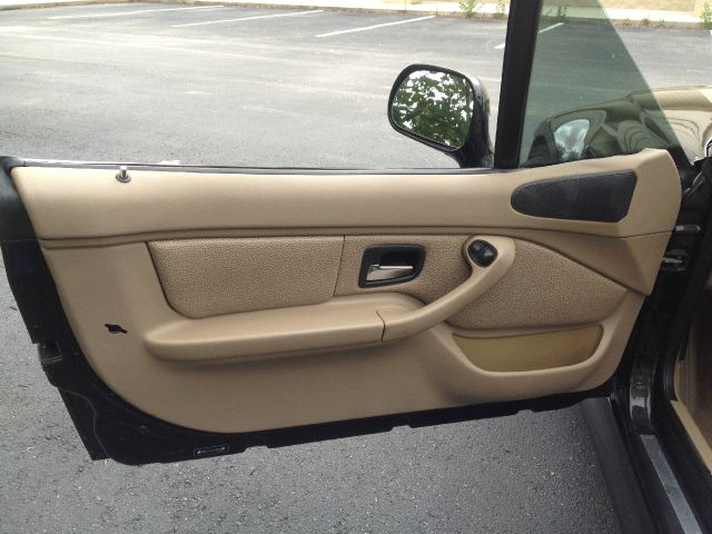 2007 Suzuki SX4 Awd-automatic-suv-leather/roof