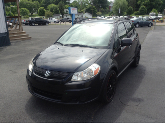 2009 Suzuki SX4 Crossover Awd-automatic-suv-leather/roof
