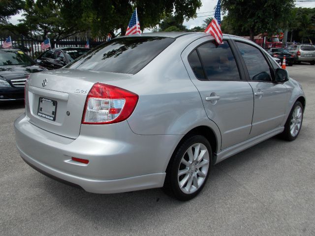 2008 Suzuki SX4 Sedan Sport Quattro