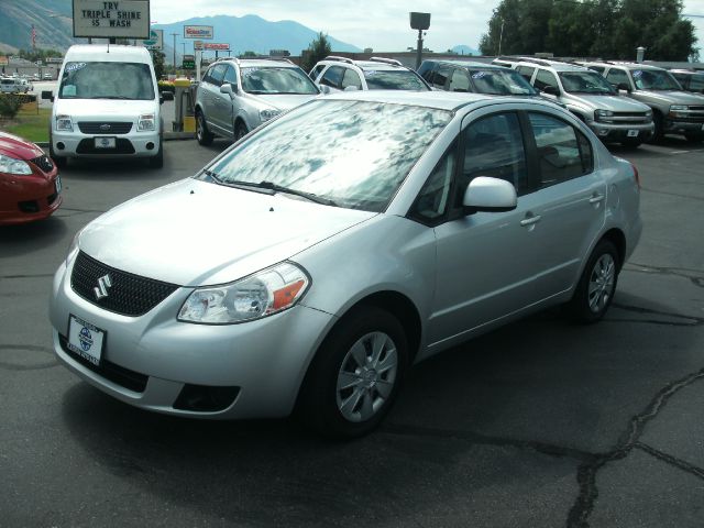 2010 Suzuki SX4 Sedan X