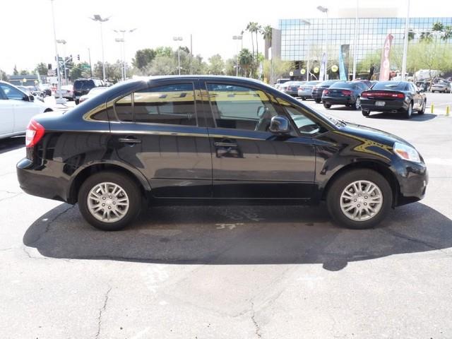 2013 Suzuki SX4 Sedan X