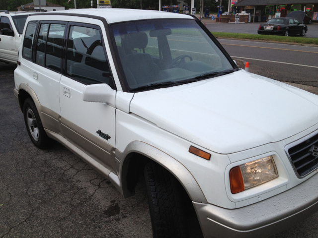 1997 Suzuki Sidekick SLT 25