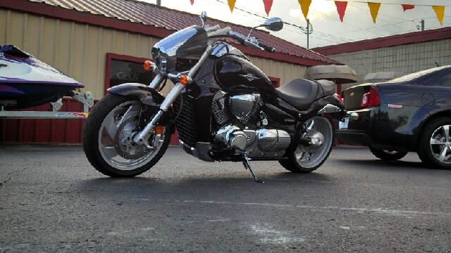 2012 Suzuki VZR1800L2 MAIN Street