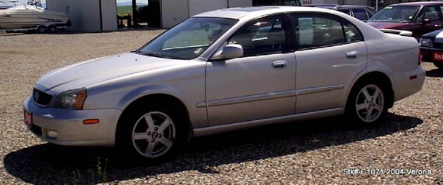 2004 Suzuki Verona T6 - AWD -navi 7 Passenger