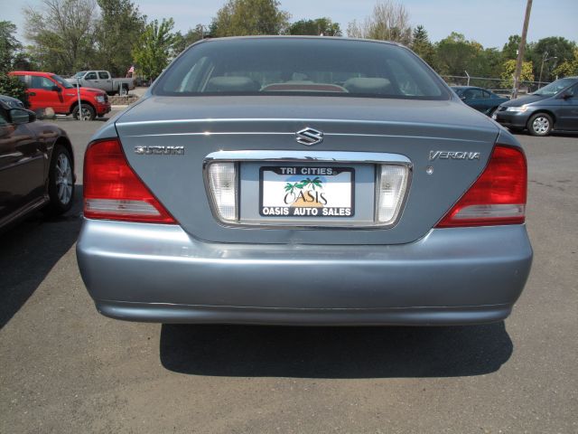 2004 Suzuki Verona Open-top