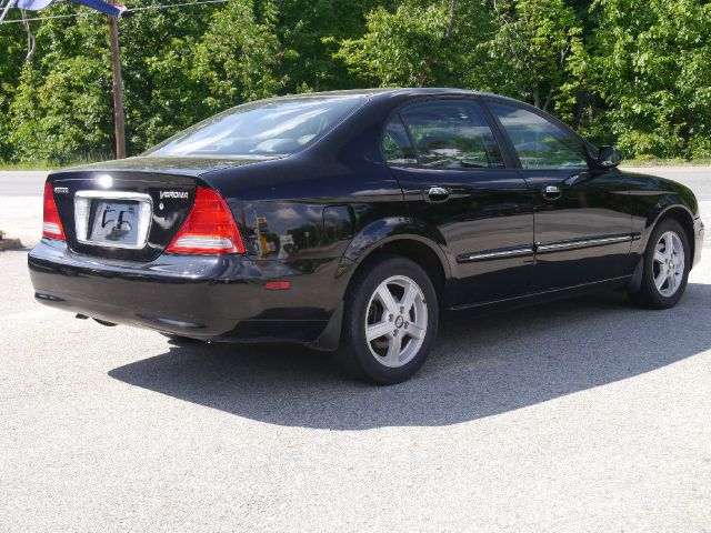 2004 Suzuki Verona Open-top