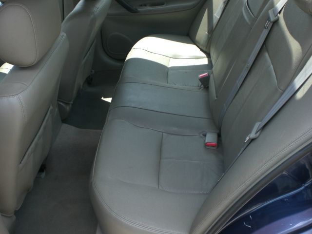 2005 Suzuki Verona Open-top