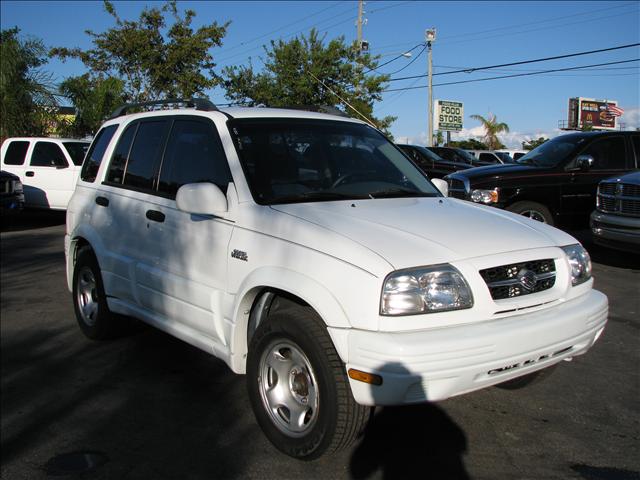 2000 Suzuki Vitara V6 Moonroof