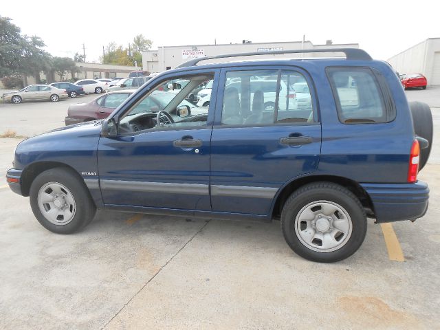 2003 Suzuki Vitara Crew Denali