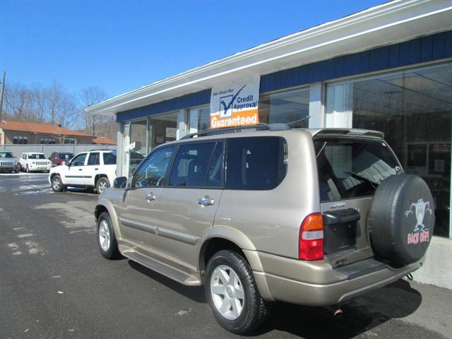 2002 Suzuki XL-7 EX GAS Saverlooks Greathybrid Hatchback