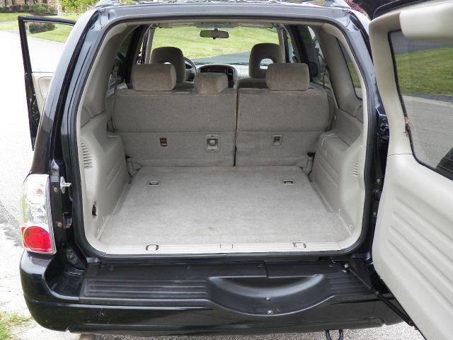 2004 Suzuki XL-7 5dr HB CVT SL Hatchback