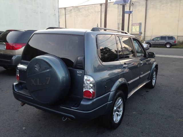 2004 Suzuki XL-7 SWB SL