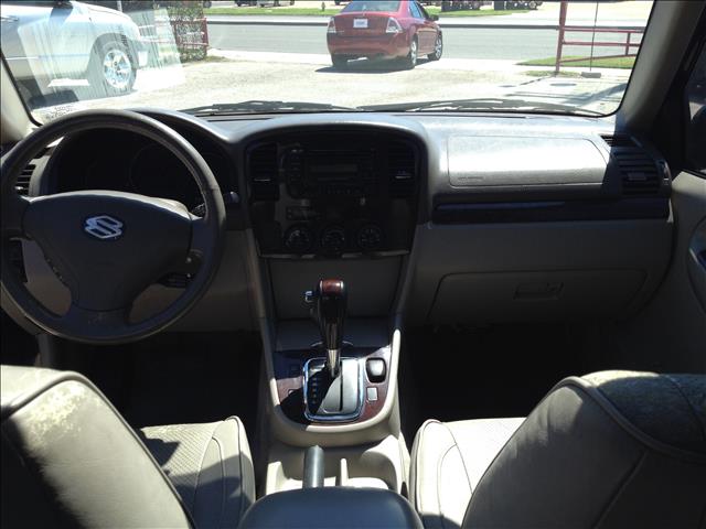 2004 Suzuki XL-7 4x4 Styleside Lariat