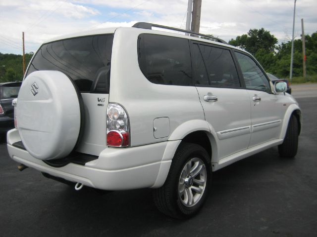 2005 Suzuki XL-7 Xe-v6 2X4