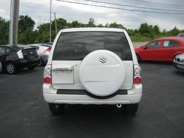 2005 Suzuki XL-7 Xe-v6 2X4