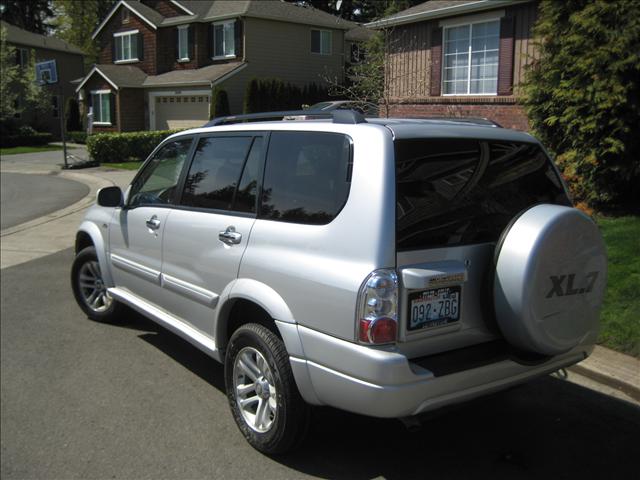2005 Suzuki XL-7 Open-top