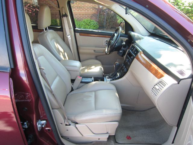 2007 Suzuki XL-7 Custom / Air Bagged