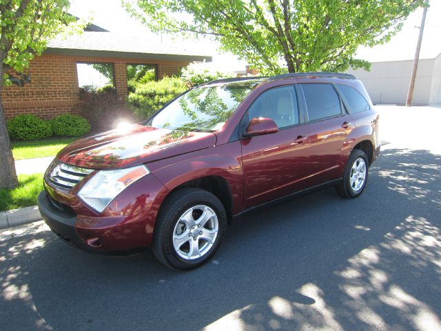 2007 Suzuki XL-7 Custom / Air Bagged