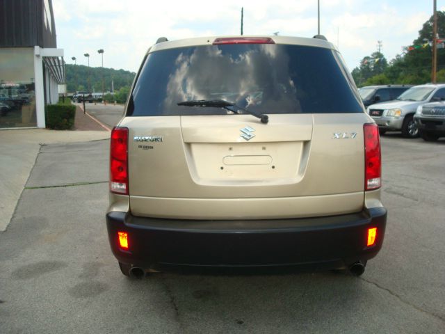 2007 Suzuki XL-7 ES 4 DR