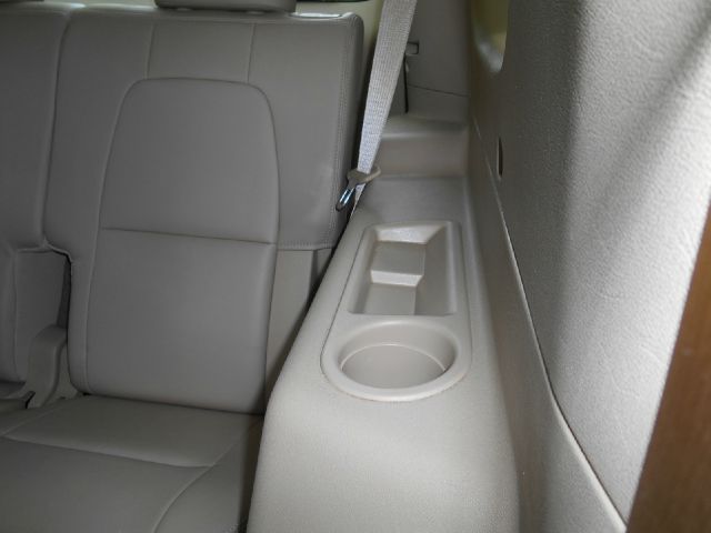 2007 Suzuki XL-7 Custom / Air Bagged