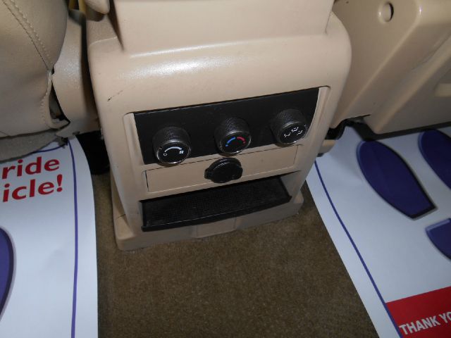 2007 Suzuki XL-7 Custom / Air Bagged