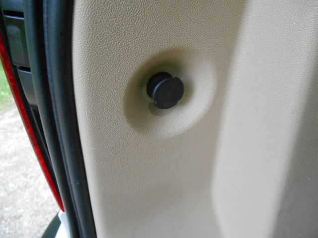 2007 Suzuki XL-7 Custom / Air Bagged