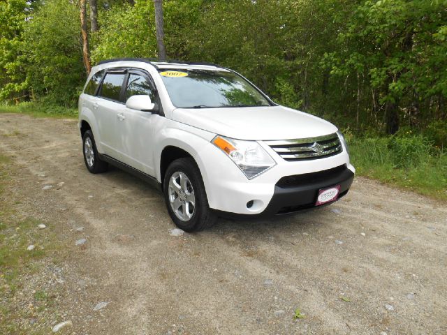 2007 Suzuki XL-7 Custom / Air Bagged