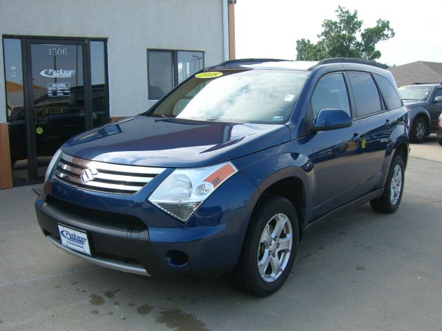 2008 Suzuki XL-7 Hatchback SVM Sedan