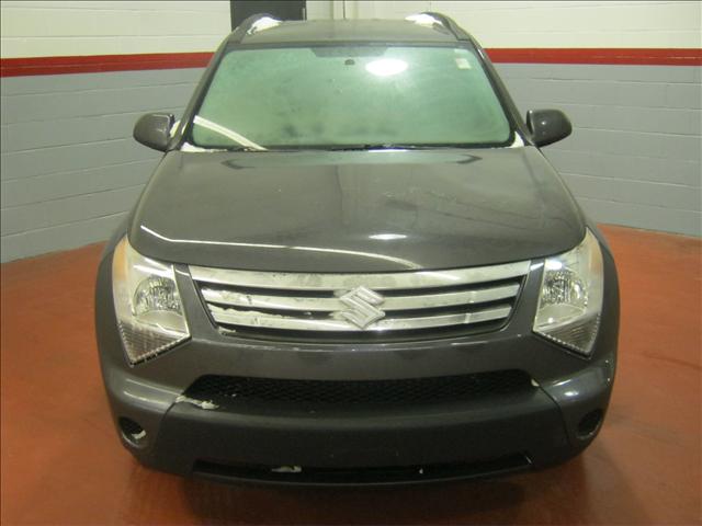 2008 Suzuki XL-7 Custom / Air Bagged